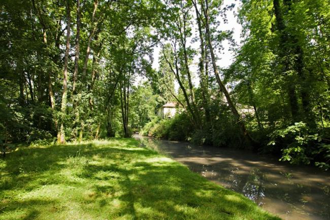 Gites La Forge De Sainte Marie Thonnance-les-Moulins Exterior foto